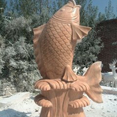 石頭鯉魚雕塑，石雕鯉魚，鯉魚雕塑