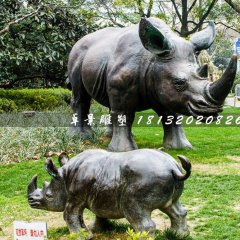 母子犀牛銅雕，公園動物銅雕