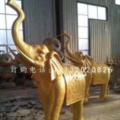 象鼻向上的大象銅雕，廣場大象銅雕