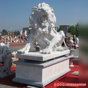 民間獅子雕塑
